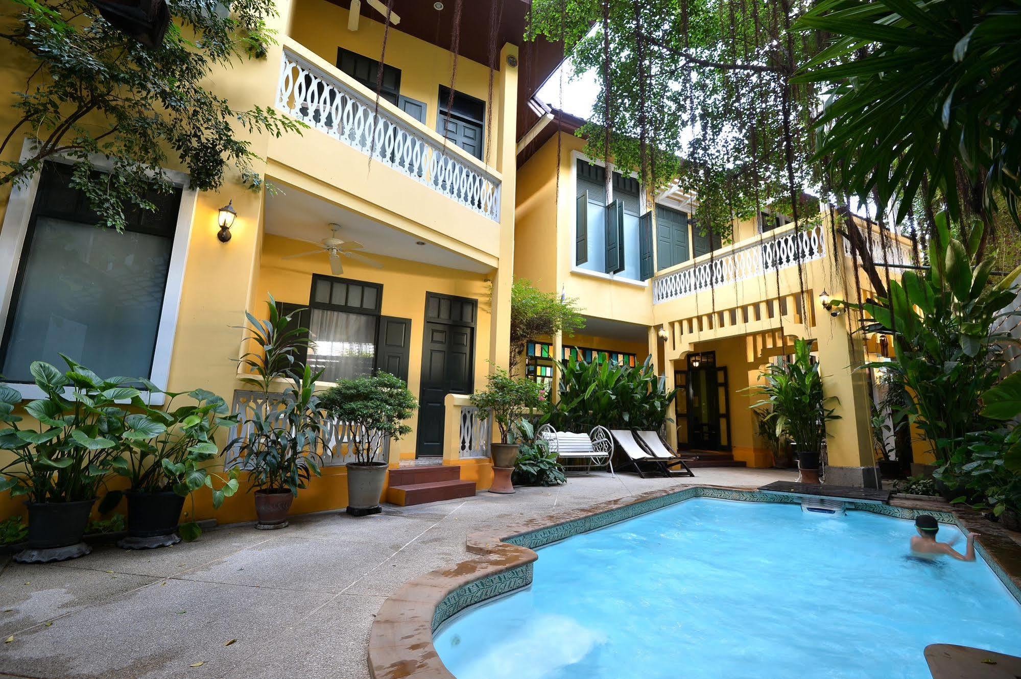 Baan Pra Nond Bed & Breakfast Bangkok Exterior photo